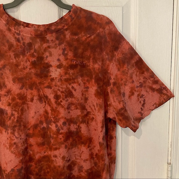 Tie-Dyed RVCA Oversized T-Shirt - Picture 3 of 14